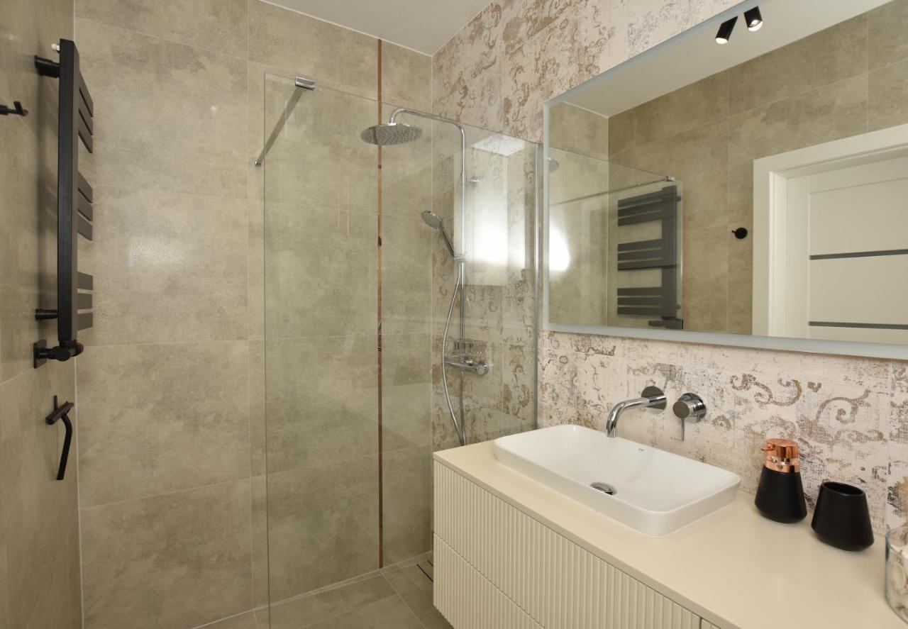Apartament Nr 50, 2 Sypialnie, Wygodny Parking Podziemny Stary Toruń Buitenkant foto