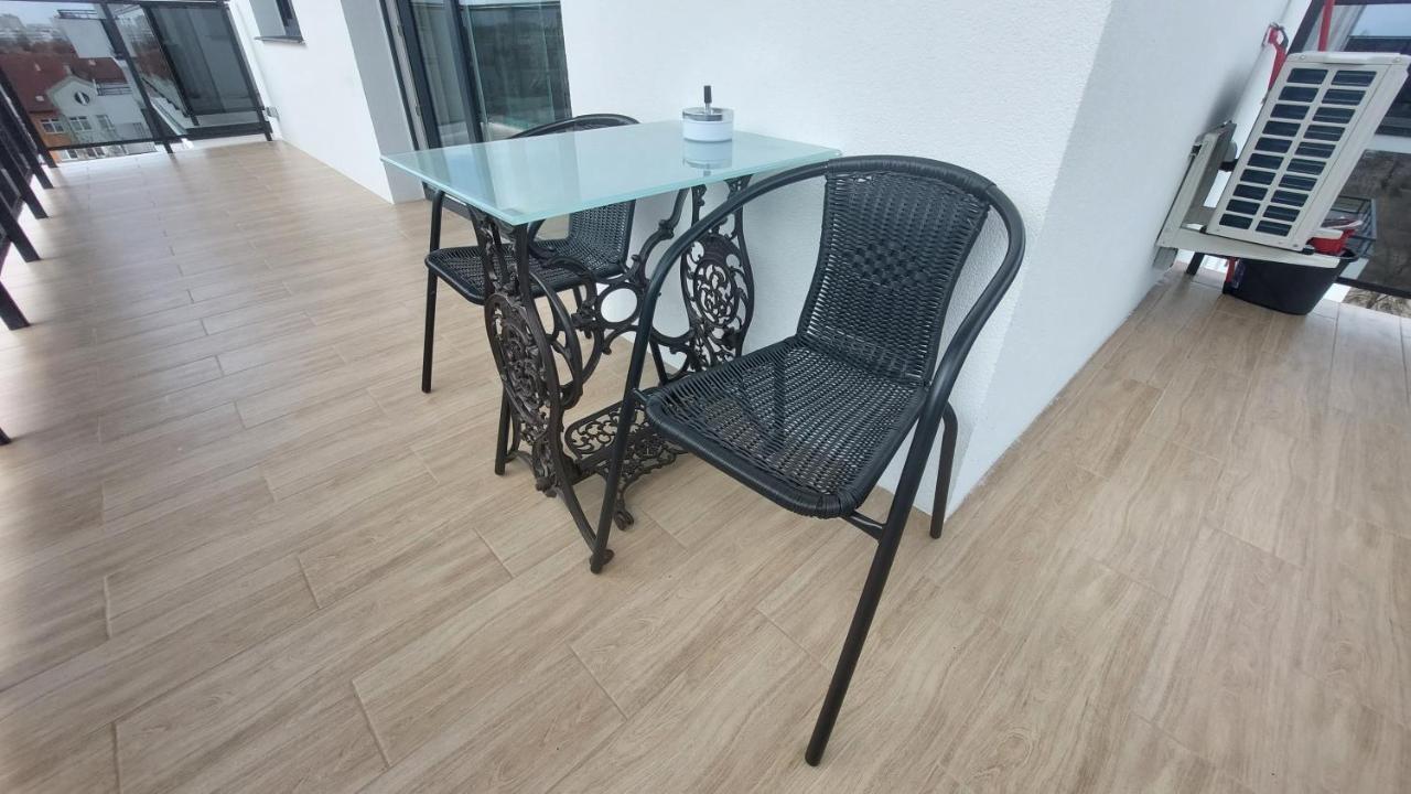 Apartament Nr 50, 2 Sypialnie, Wygodny Parking Podziemny Stary Toruń Buitenkant foto
